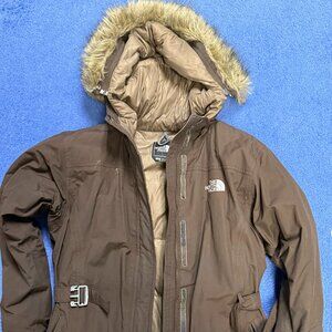 Girls North Face Parka w/fur hood, Brown, Size Large, Condition 8/10